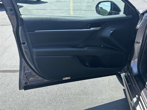 Used 2024 Toyota Camry XSE image 5