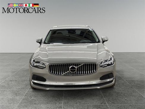 Certified 2024 Volvo S90 T8 Ultimate image 8