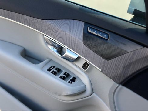 Used 2023 Volvo XC90 T8 Plus w/ Protection Package image 22