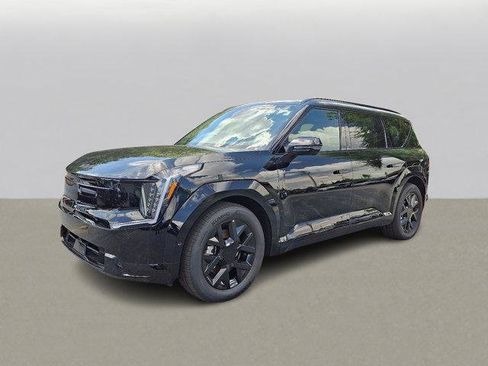 New 2026 Kia EV9 Land w/ Nightfall Edition Package image 2