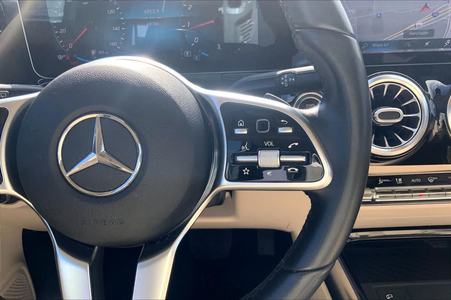 Used 2021 Mercedes-Benz GLA 250 4MATIC image 24