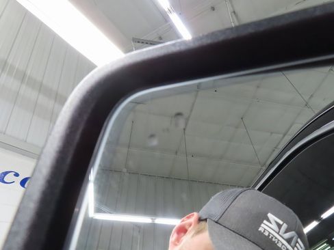 Used 2024 Ford F150 Platinum w/ FX4 Off-Road Package image 76