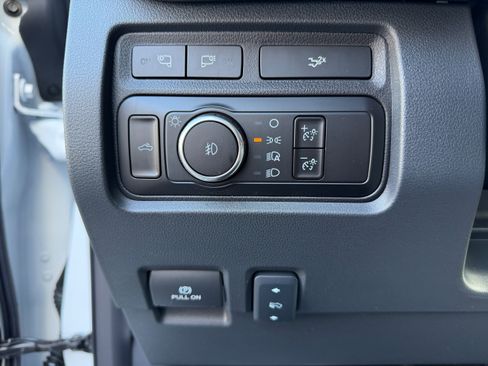 Certified 2024 Ford F350 Lariat w/ Lariat Ultimate Package image 16