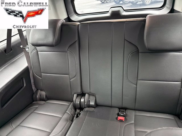 Used 2020 Chevrolet Suburban LT AWD/4WD image 9