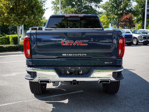 Used 2021 GMC Sierra 1500 SLT w/ SLT Premium Plus Package AWD/4WD image 9