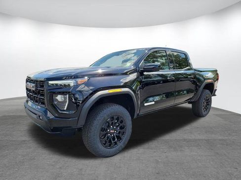 New 2026 GMC Canyon Elevation w/ Convenience Package RWD image 3
