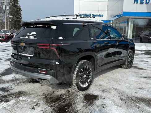 New 2026 Chevrolet Traverse LT w/ Sun and Wheel Package image 5