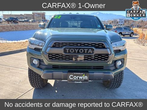 Used 2022 Toyota Tacoma TRD Off-Road w/ TRD Premium Off Road Package image 2
