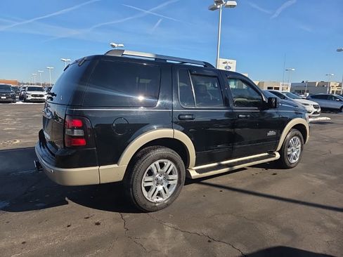 Used 2006 Ford Explorer Eddie Bauer image 7