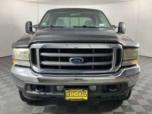 Used 2003 Ford F350 Lariat image 2