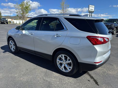 Used 2021 Chevrolet Equinox Premier image 5
