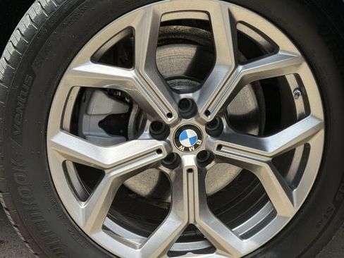 Used 2023 BMW X3 xDrive30i w/ Convenience Package w/ZPA AWD/4WD image 10