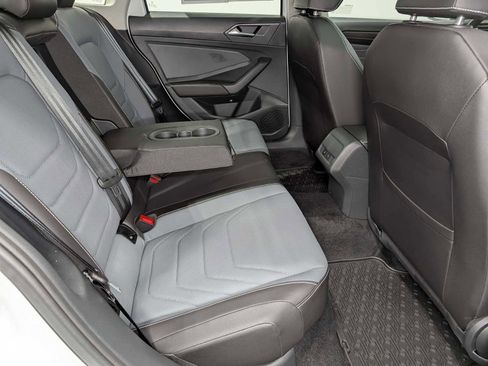 Used 2025 Volkswagen Jetta SEL image 41