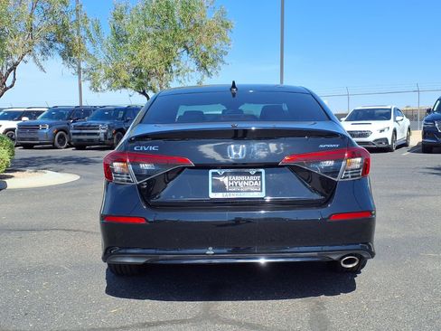 Used 2022 Honda Civic Sport image 5