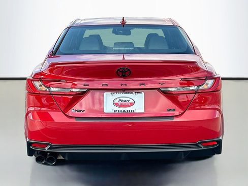 New 2025 Toyota Camry SE w/ Convenience Package FWD image 5