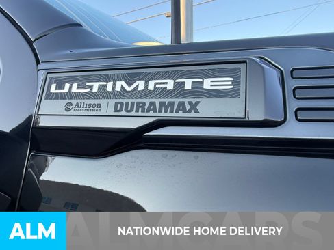 Used 2024 GMC Sierra 2500 Denali Ultimate w/ Max Trailering Package AWD/4WD image 4