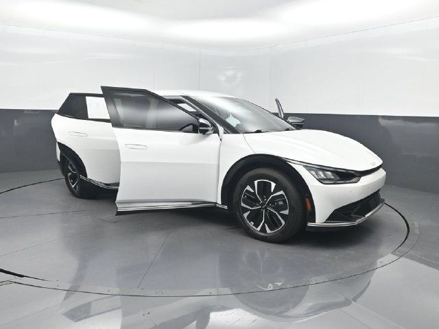 Used 2024 Kia EV6 Wind w/ Wind Technology Package RWD image 37