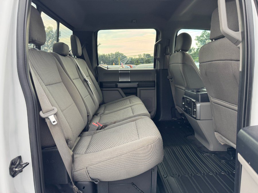 Used 2019 Ford F250 XLT w/ XLT Premium Package AWD/4WD image 17