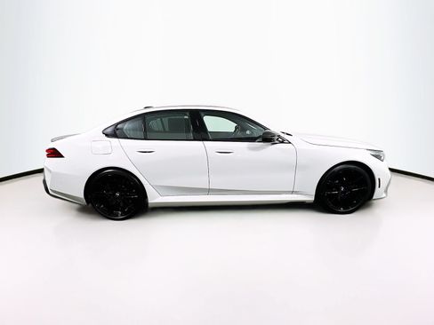 Used 2026 BMW M5 w/ Carbon Package AWD/4WD image 8
