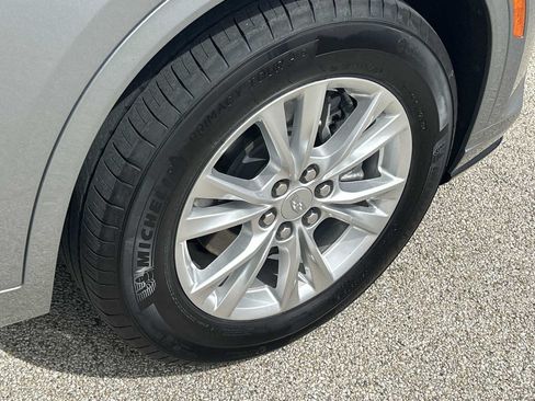 Used 2025 Cadillac XT6 Luxury AWD/4WD image 31