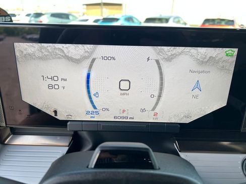 Certified 2025 GMC Hummer EV 3X AWD/4WD image 17