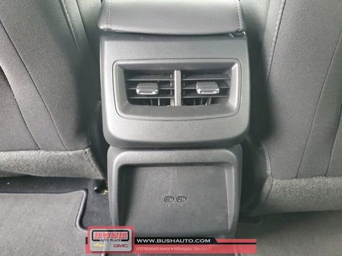 New 2026 Chevrolet Equinox EV LT image 9