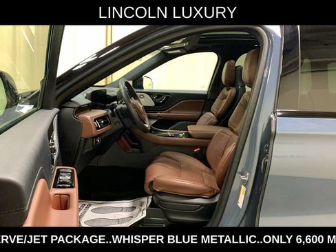 Used 2025 Lincoln Aviator Reserve w/ Equipment Group 201A AWD/4WD image 37