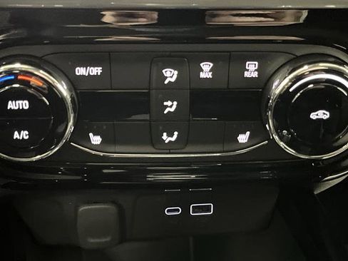 New 2026 Chevrolet Trax LT w/ Driver Confidence Package image 7