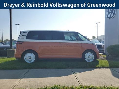 New 2025 Volkswagen ID. Buzz 1st Edition image 2