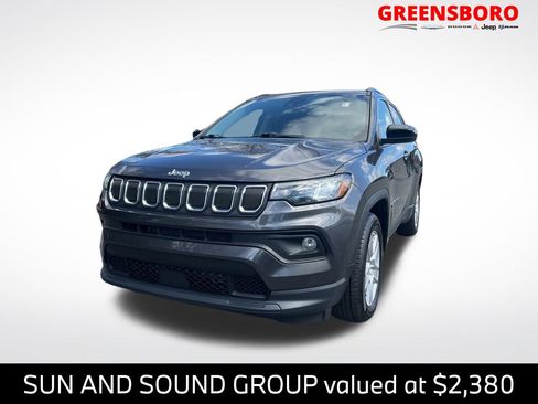 Used 2022 Jeep Compass Latitude w/ Sun and Sound Group image 1
