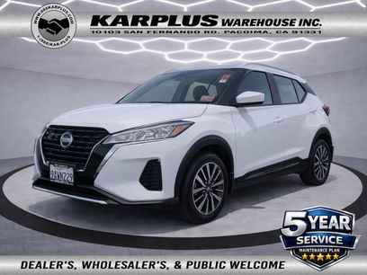 Used 2022 Nissan Kicks SV