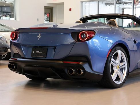 Certified 2020 Ferrari Portofino RWD image 60