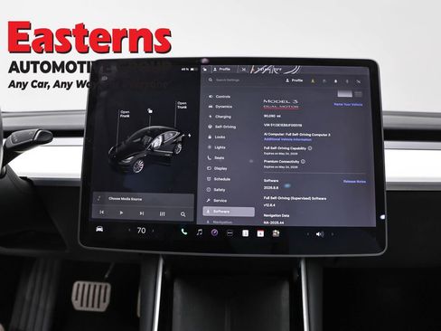 Used 2018 Tesla Model 3 Long Range AWD/4WD image 12