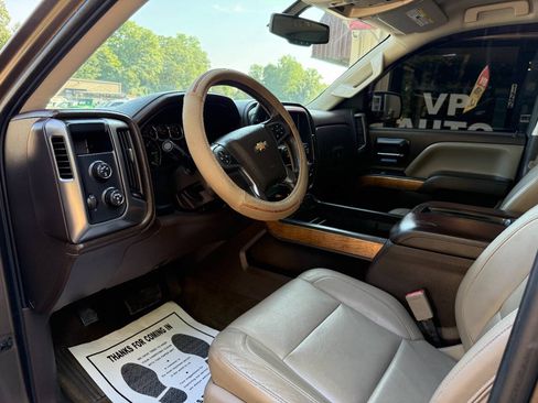Used 2014 Chevrolet Silverado 1500 LTZ AWD/4WD image 13