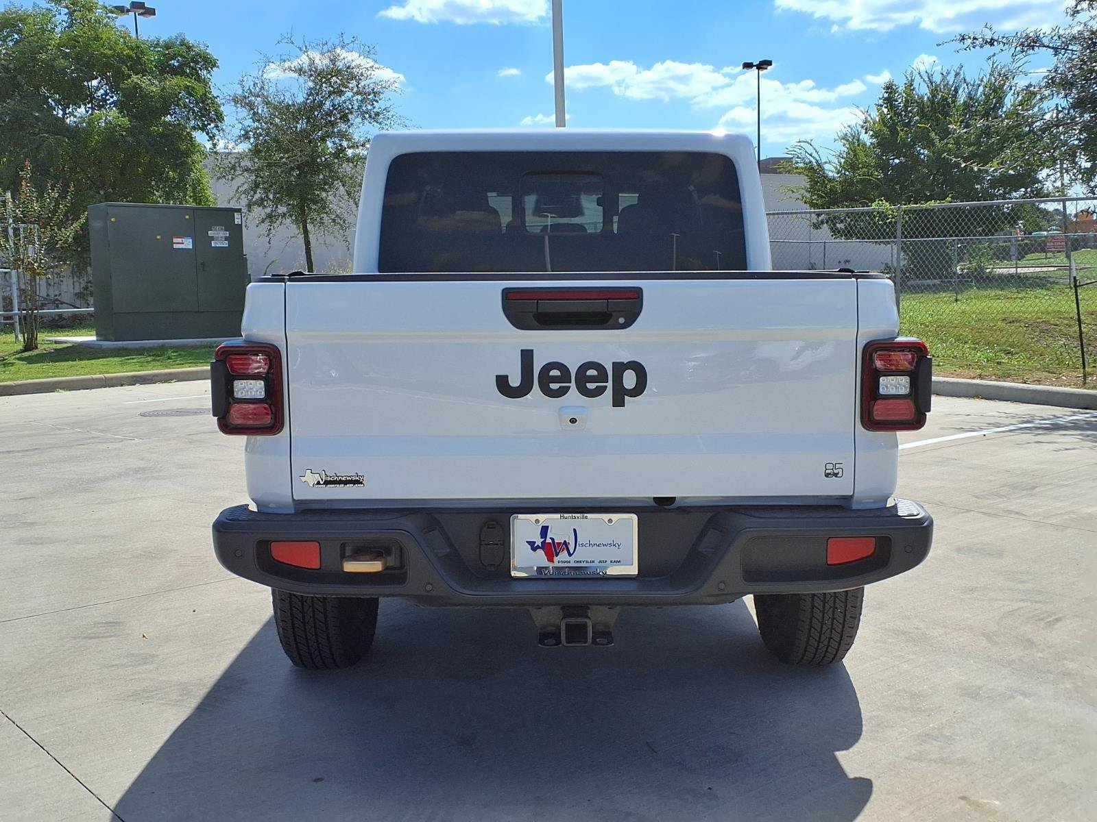 New 2026 Jeep Gladiator Sport AWD/4WD image 7