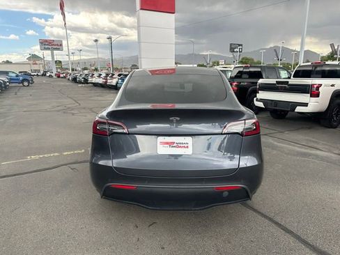 Used 2020 Tesla Model Y Long Range AWD/4WD image 9