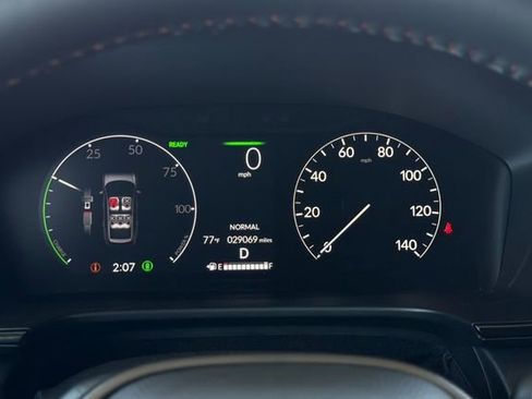 Used 2025 Honda CR-V Sport-L image 31