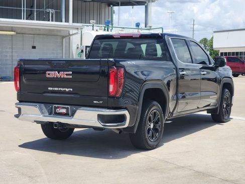 Used 2025 GMC Sierra 1500 SLT AWD/4WD image 7