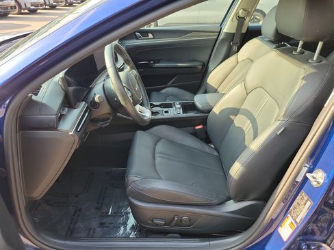 Certified 2025 Kia K5 EX FWD image 19