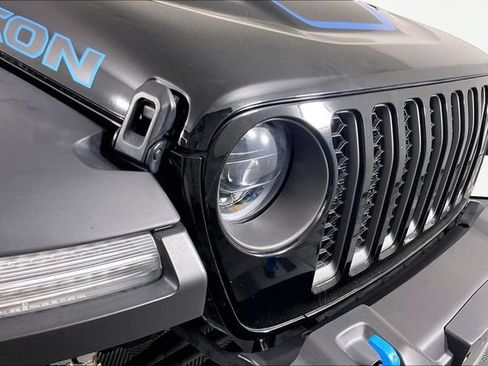 Used 2023 Jeep Wrangler Unlimited Rubicon 4xe w/ Cold Weather Group AWD/4WD image 30