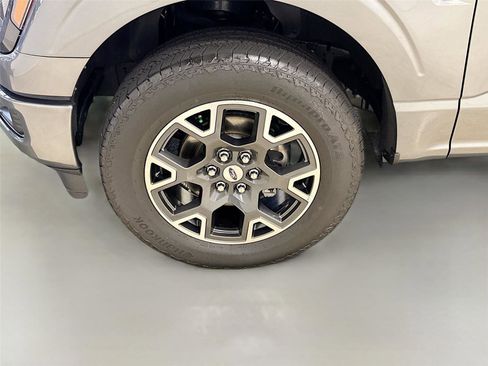 Certified 2024 Ford F150 STX image 29