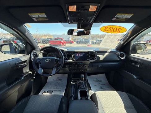 Certified 2023 Toyota Tacoma TRD Off-Road w/ Technology Package image 11