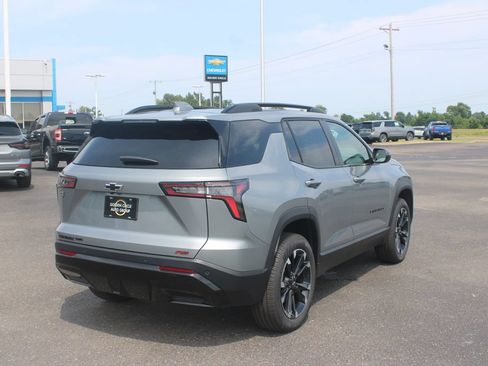 New 2027 Chevrolet Equinox RS w/ Convenience Package III AWD/4WD image 9