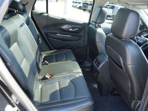 Used 2020 GMC Terrain SLT w/ Preferred Package FWD image 25