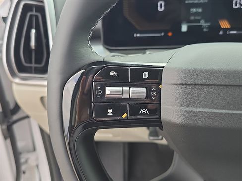 New 2026 Kia Sorento S image 31