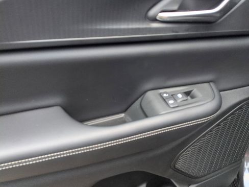 Used 2024 Jeep Grand Cherokee Laredo X w/ Trailer Tow Package image 47