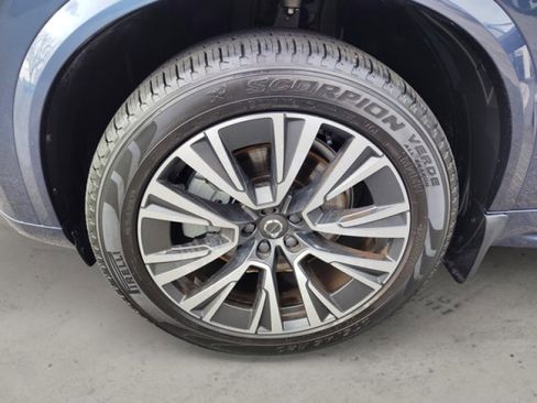 Used 2021 Volvo XC90 T6 Momentum w/ Advanced Package image 10