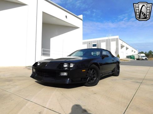 Used 1992 Chevrolet Camaro RS image 2