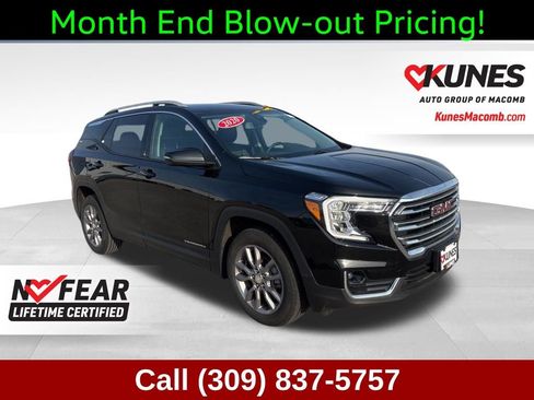 Used 2024 GMC Terrain SLT AWD/4WD image 1