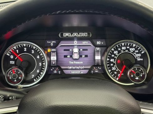 Used 2020 RAM 1500 Laramie AWD/4WD image 21